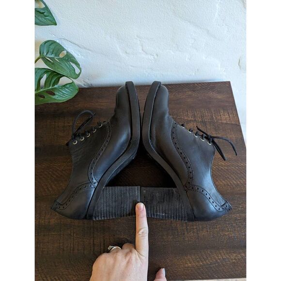 Born Women's Lace-up Leather Oxford Block Heel Booties - Size 8.5 - Picture 5 of 10